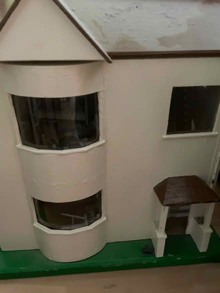 Photo of free Dolls House (Mayford, Woking) #1