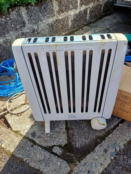 Photo of free 2Kw Oil Filled Radiator (BT16) #1