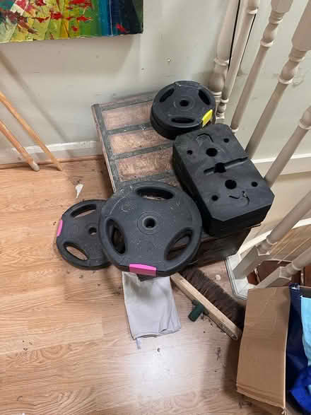 Photo of free Random weights. (Teddington TW1) #1