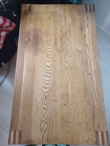 Photo of free Beautiful Solid Wood Coffee Table (TW1 Twickenham) #4