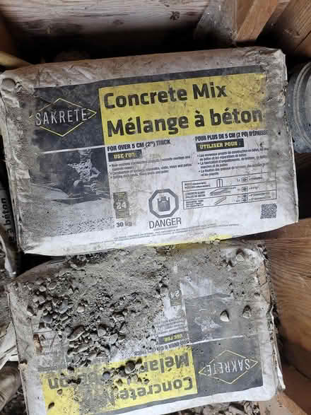 Photo of free Sakrete Concrete mix (Streetsville area) #1
