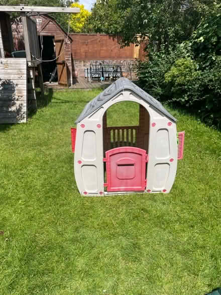 Photo of free Kids garden play house (Bristol, BS7) #3