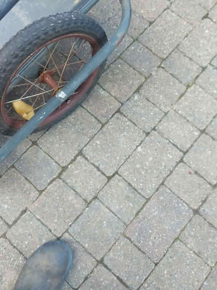 Photo of free Heavy duty bike trailer (Cutteslowe OX2) #4