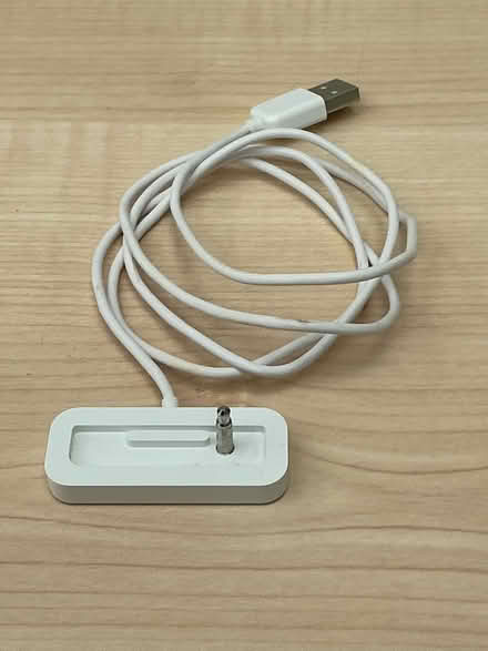 Photo of free Docking / charging station for Apple iPod Shuffle (Beaconsfield HP9) #1