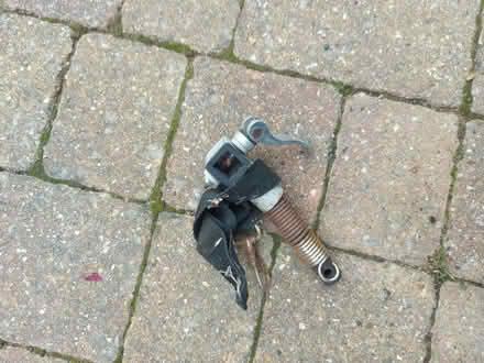 Photo of free Croozer bike trailer - needs some work (Cutteslowe OX2) #1