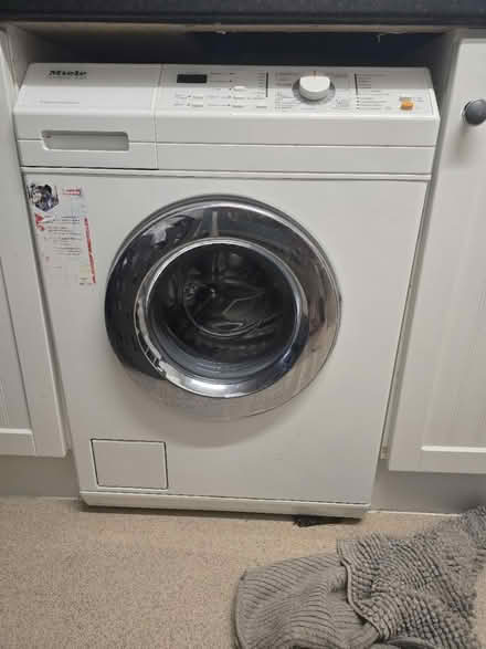 Photo of free Washing machine (Aldershot) #2