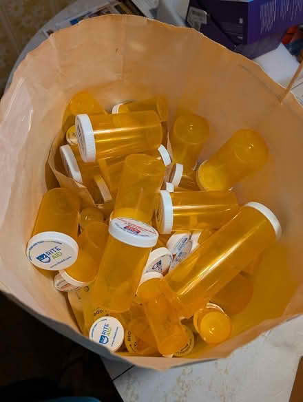 Photo of free pill containers (Bellevue) #1