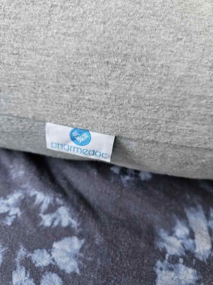 Photo of free Pharmedoc pregnancy pillow (Camberwell) #3