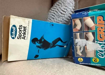 Photo of free Mix of bandages. Gauze etc (Croydon. CR2 9) #2