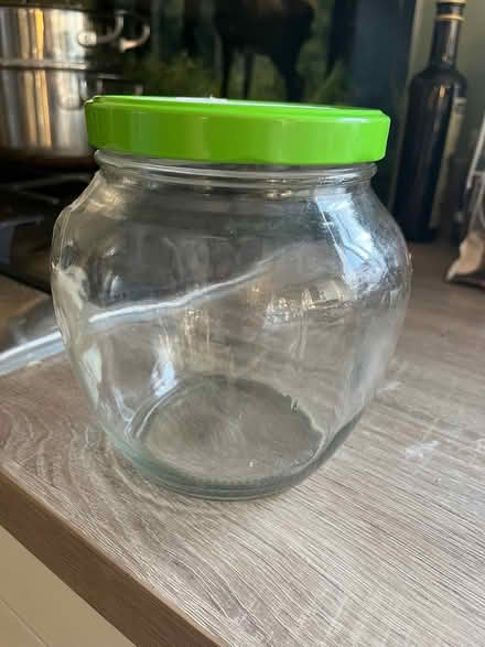 Photo of free Large 1 1/2 litre jar (Waterlooville PO7) #2