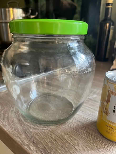 Photo of free Large 1 1/2 litre jar (Waterlooville PO7) #1