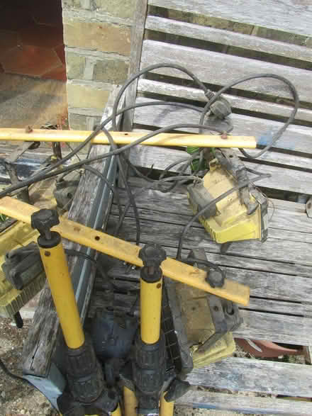 Photo of free 240v worklights + tripods (Finchley N12) #2