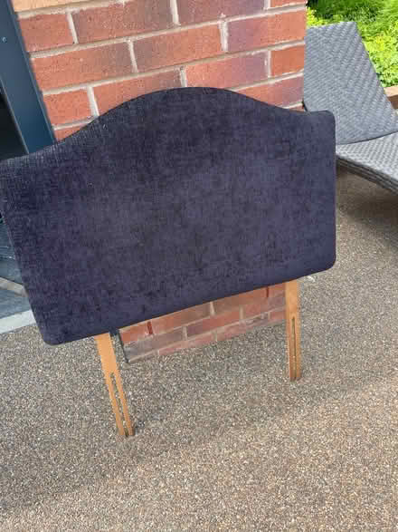 Photo of free Single headboard (Old Winsdor SL4) #1