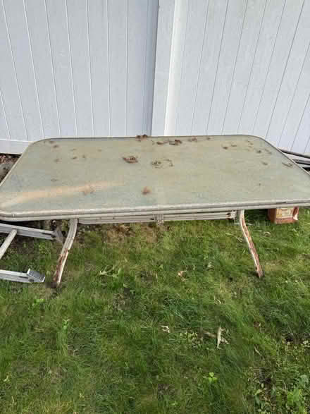 Photo of free Outdoor table (West Roxbury) #1