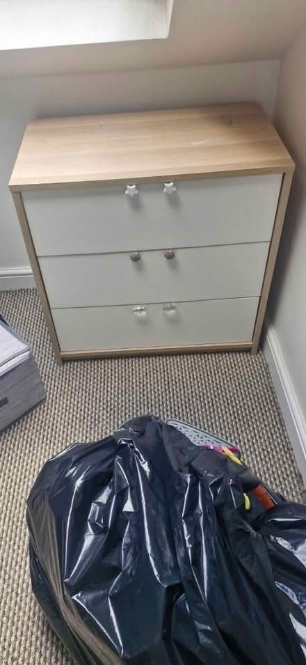Photo of free Small chest of drawers (Park Gate PO14) #1