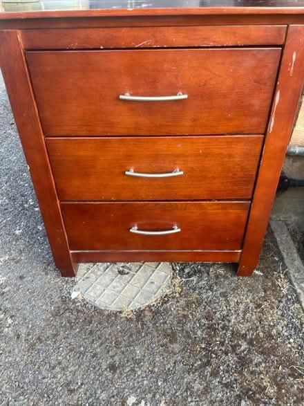 Photo of free Bedside draws (LU2) #1