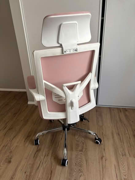 Photo of free Office Rolling Chair, pink (U-District) #2
