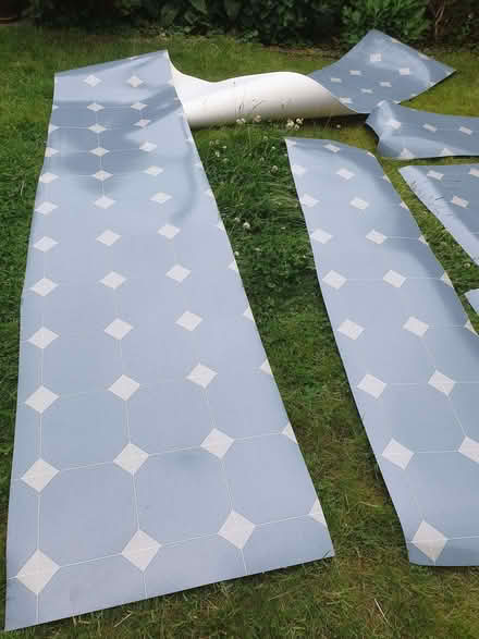 Photo of free cushion flooring offcuts (Cleckheaton BD19) #2