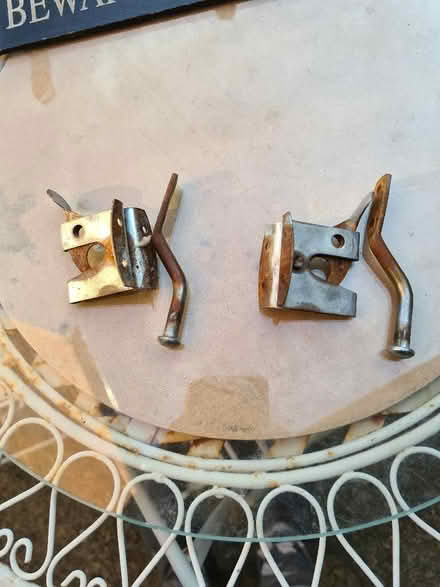 Photo of free 2 garden gate latches, bit rusty but useable. Collect from (Bricknells Meadow OX28) #1