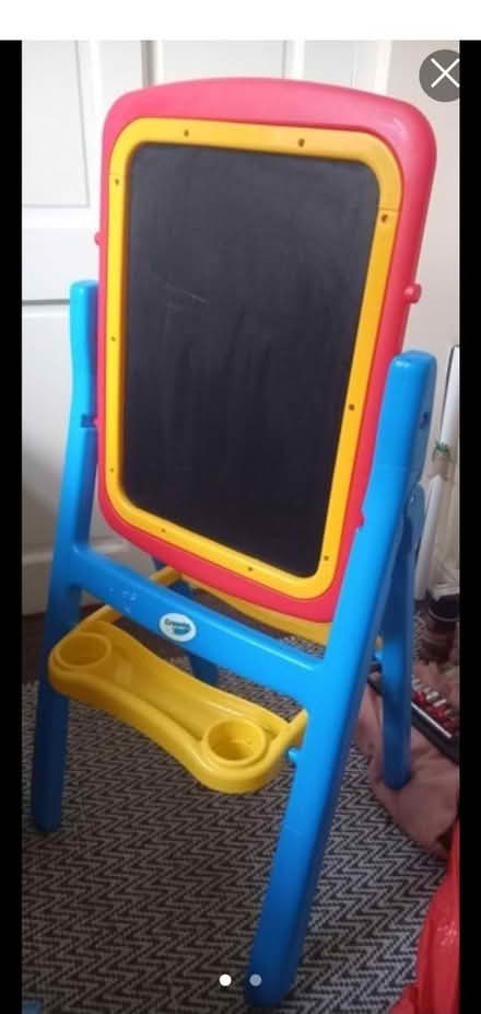 Photo of free Kids easel (Dallam, WA5) #1