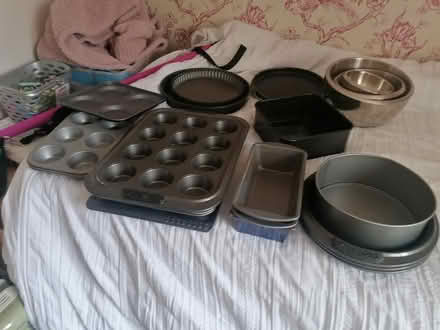 Photo of free Baking trays, bowls and tins (B67 Smethwick) #1