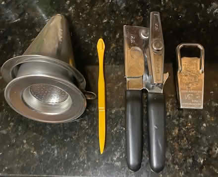 Photo of free kitchen misc items (Bay Ridge) #1