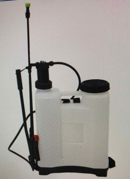 Photo of free garden weed sprayer (West Swindon SN5) #2