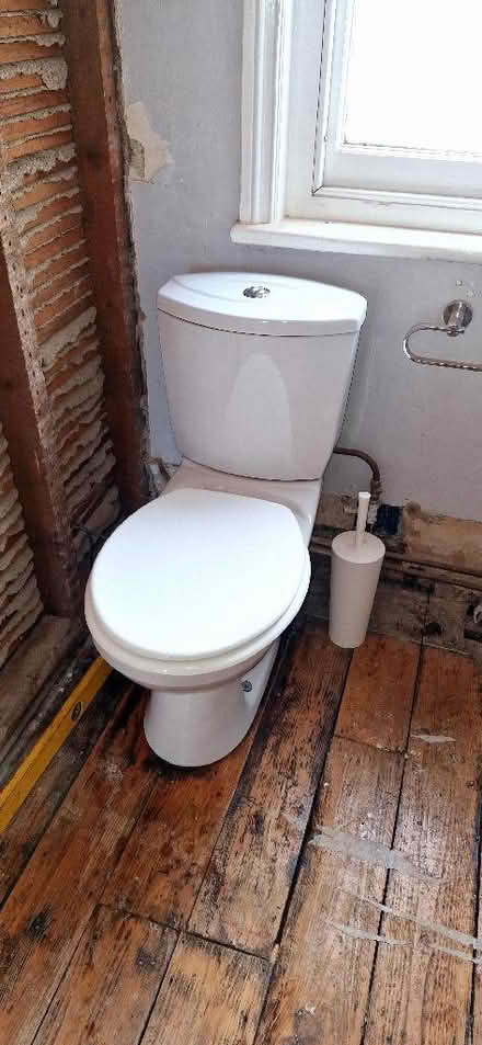 Photo of free Close coupled toilet (Ludlow SY8) #1