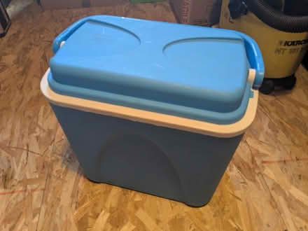 Photo of free Cool Box (GU11) #1