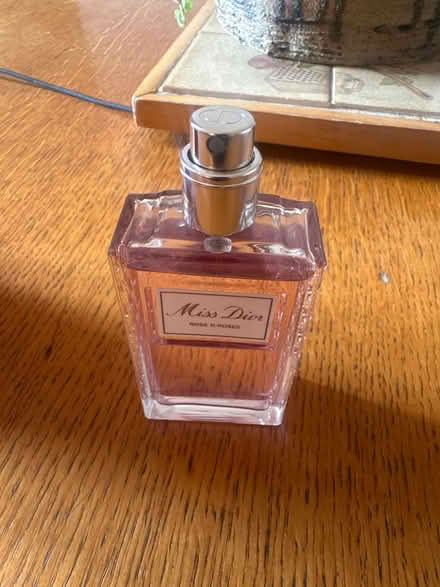 Photo of free Dior perfume (BS5) #1