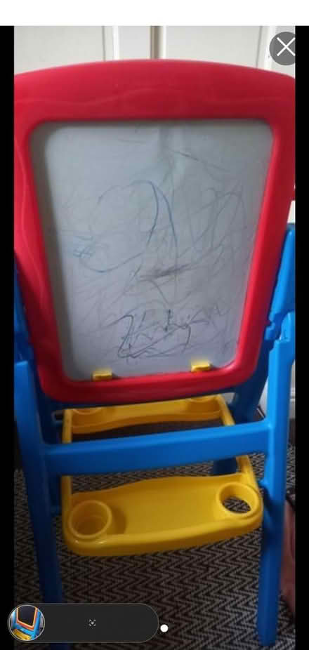 Photo of free Kids easel (Dallam, WA5) #2