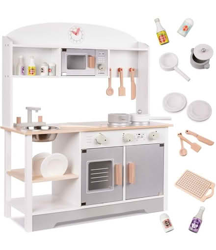 Photo of Any types of play kitchen (L12) #3