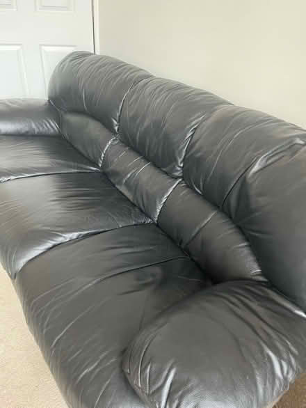 Photo of free 2 & 3 seater black leather sofas (Sidcup, DA15) #1
