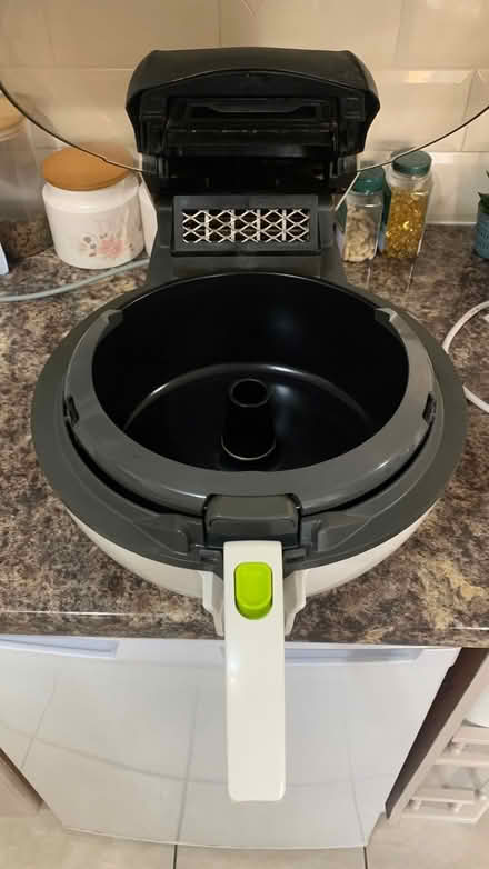 Photo of free Tefal actifry express xl (Whiston, S60) #3