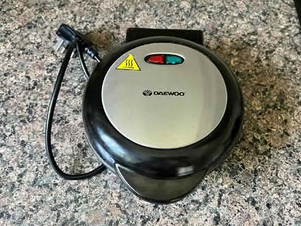 Photo of free Omelette maker and cofee/spice grinder (Twyford RG10) #3