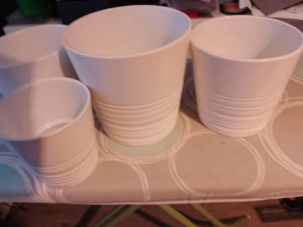 Photo of free 5 white IKEA china plant pots (Isleworth TW7 Near Rugby Gd) #1