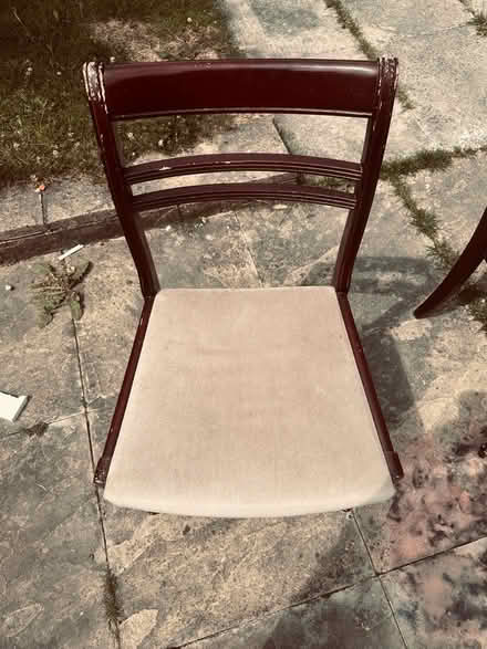 Photo of free Dining Table Chairs - 4 (L14 0BA) #2