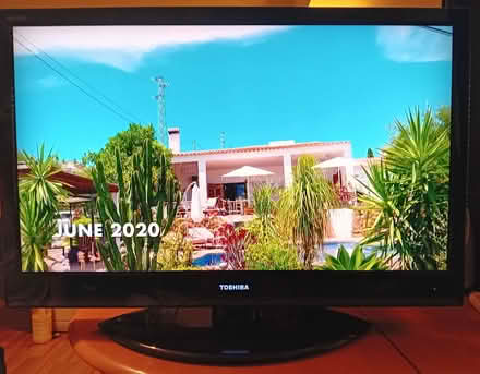 Photo of free Toshiba 42 inch TV with Remote (Waterloo L22) #1