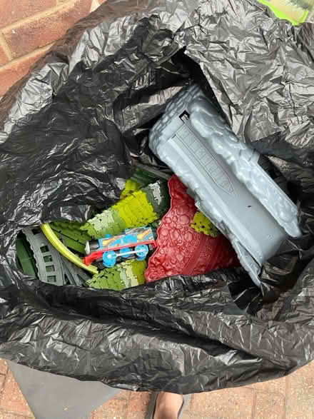 Photo of free Thomas tank train set (Leeds Alwoodley LS17) #1