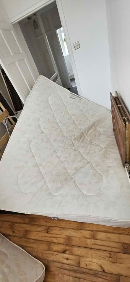 Photo of free Mattress (SE17) #2