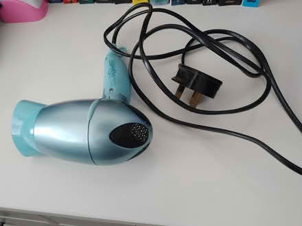 Photo of free Hairdryer (Isleworth TW7 Near Rugby Gd) #1