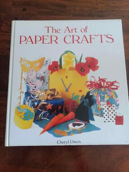 Photo of free The art of paper crafts (Woodley RG5) #2