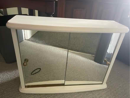 Photo of free Small mirrored bathroom cabinet (Oxford-Freegle CGA OX4) #2
