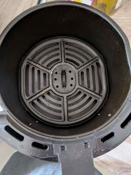 Photo of free Air fryer (Malvern WR14) #2
