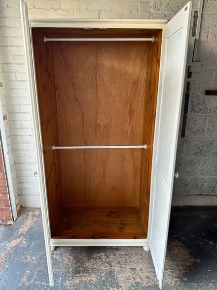 Photo of free Cream full size wardrobe (Oakenshaw South B987) #2
