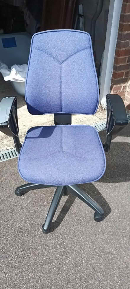 Photo of free Ergonomic Kinnarps Office Chair (West Malling) #4