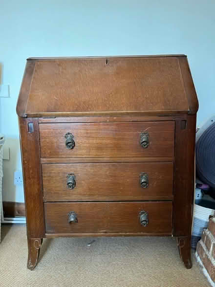 Photo of free Bureau (NR16) #1