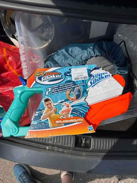 Photo of free Water gun x 10 (B37 6DN) #1