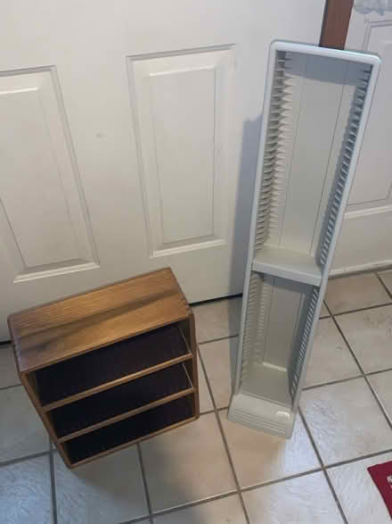 Photo of free CD/DVD Tower and Low Profile Rack (Maynard) #1