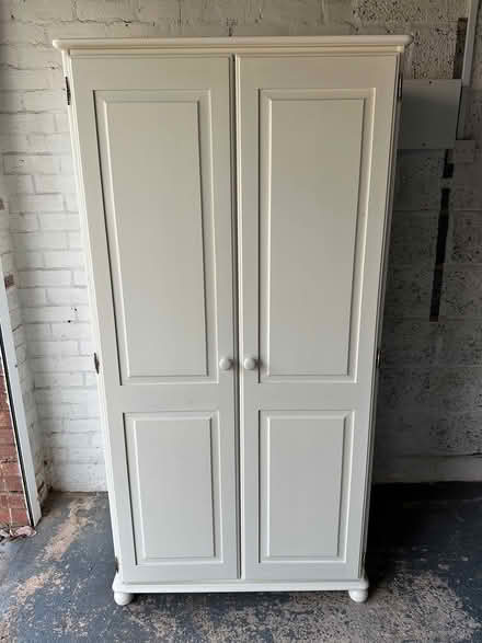 Photo of free Cream full size wardrobe (Oakenshaw South B987) #1